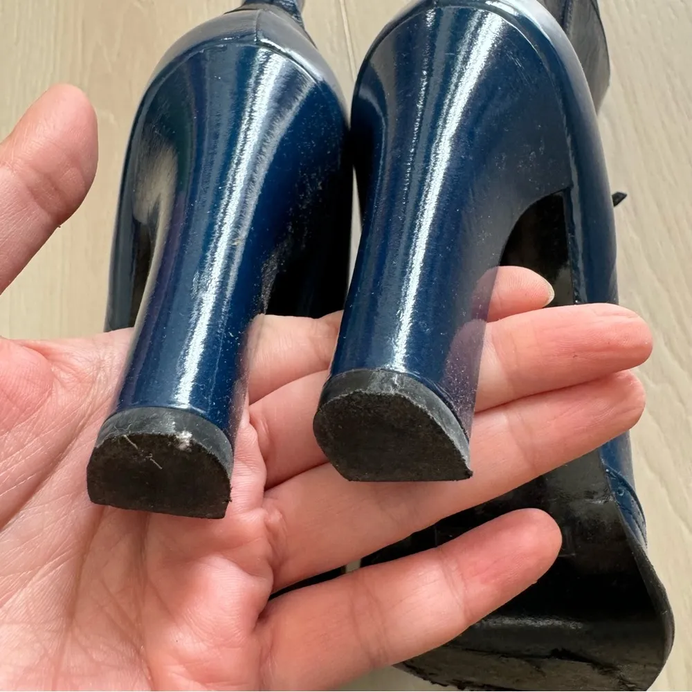 Marc Jacob Geraldine Patent Leather Booties - Image 6