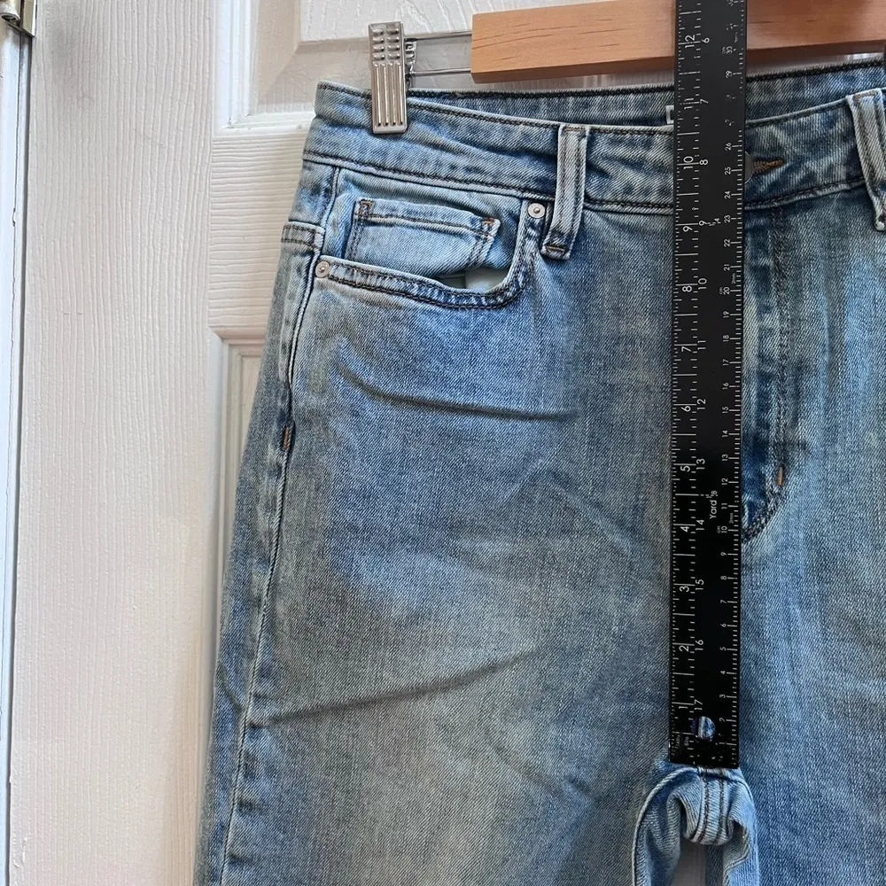 DKNY Jeans Blue Crop Flare Asymmetrical Raw Hem Jeans Size 29 - Image 4