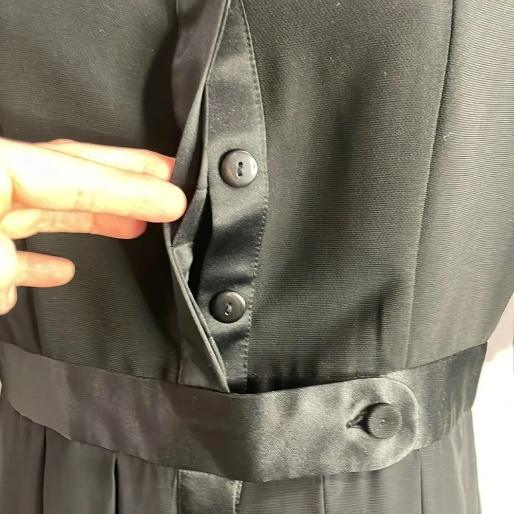 LBD sheer silky retro pleated skirt button down collared classic dress Black Size undefined - Image 4