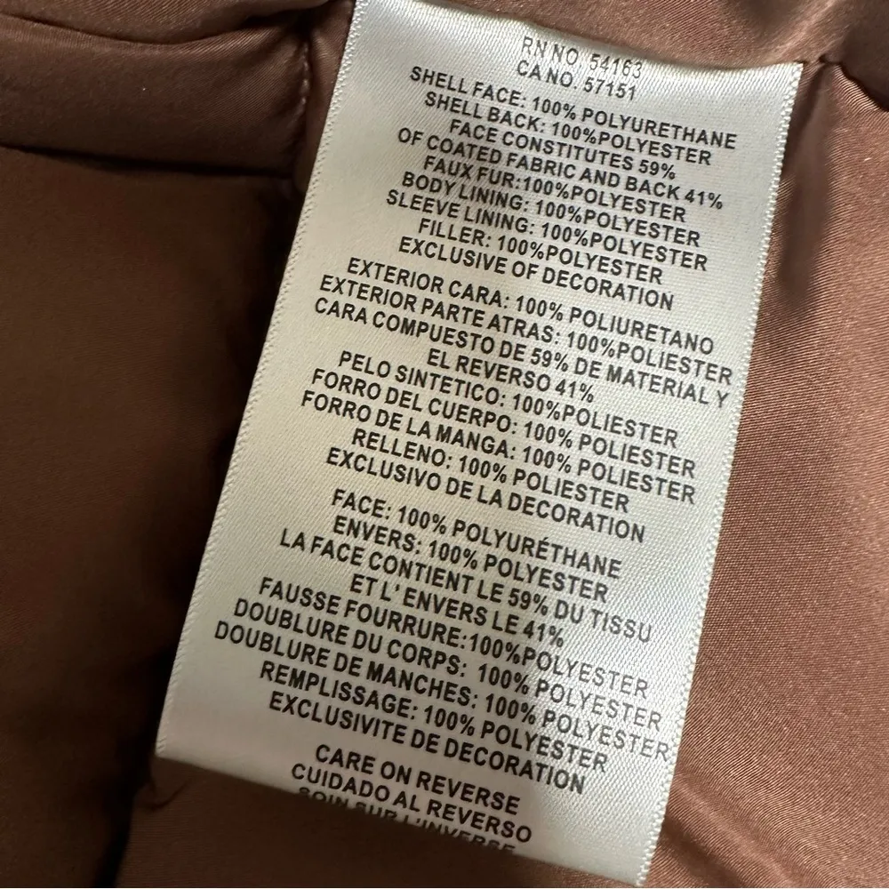 Levi's Women's Breanna Faux Leather Puffer Jacket with Sherpa Lined Collar XS - Image 10