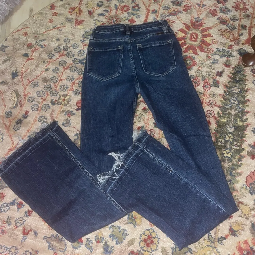 KanCan Distressed Flare Wide Leg Jeans - Image 4