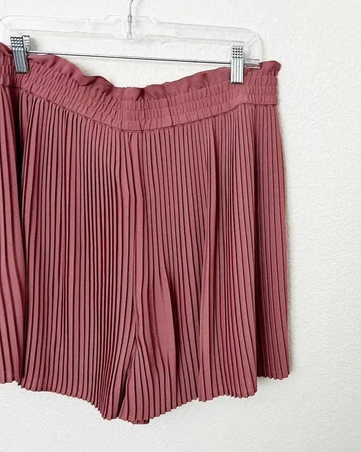 [Express] Dusty Rose Blush Pink Pleated Elastic Waist Flowy Shorts NWT Sz Large - Image 3