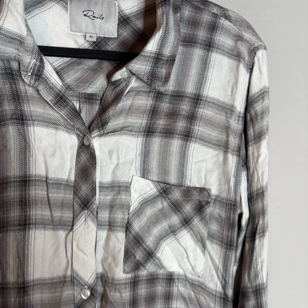 Hunter Rails  Button Down Plaid Flannel White Ash Mint - Image 3