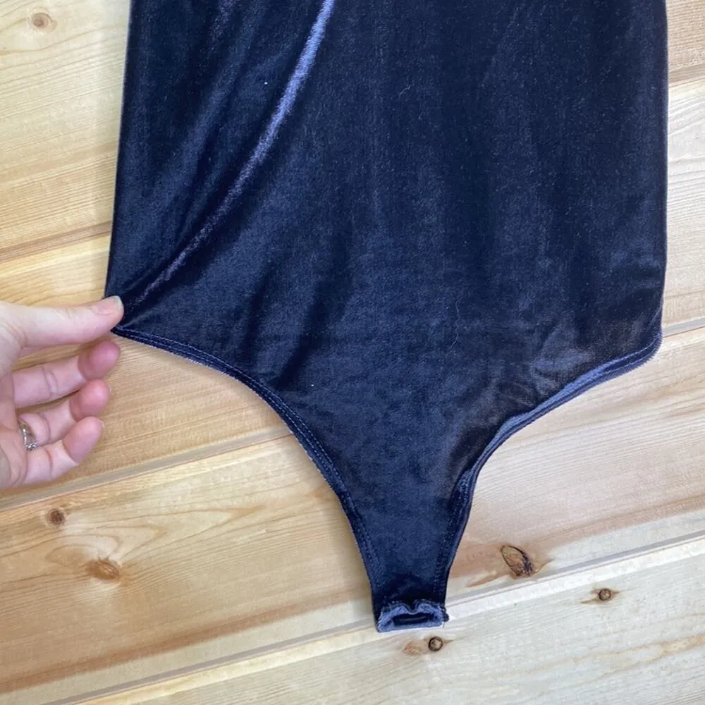 Naked Princess Jordana Bodysuit Charcoal Grey Velvet Size Small NWT Gray - Image 4