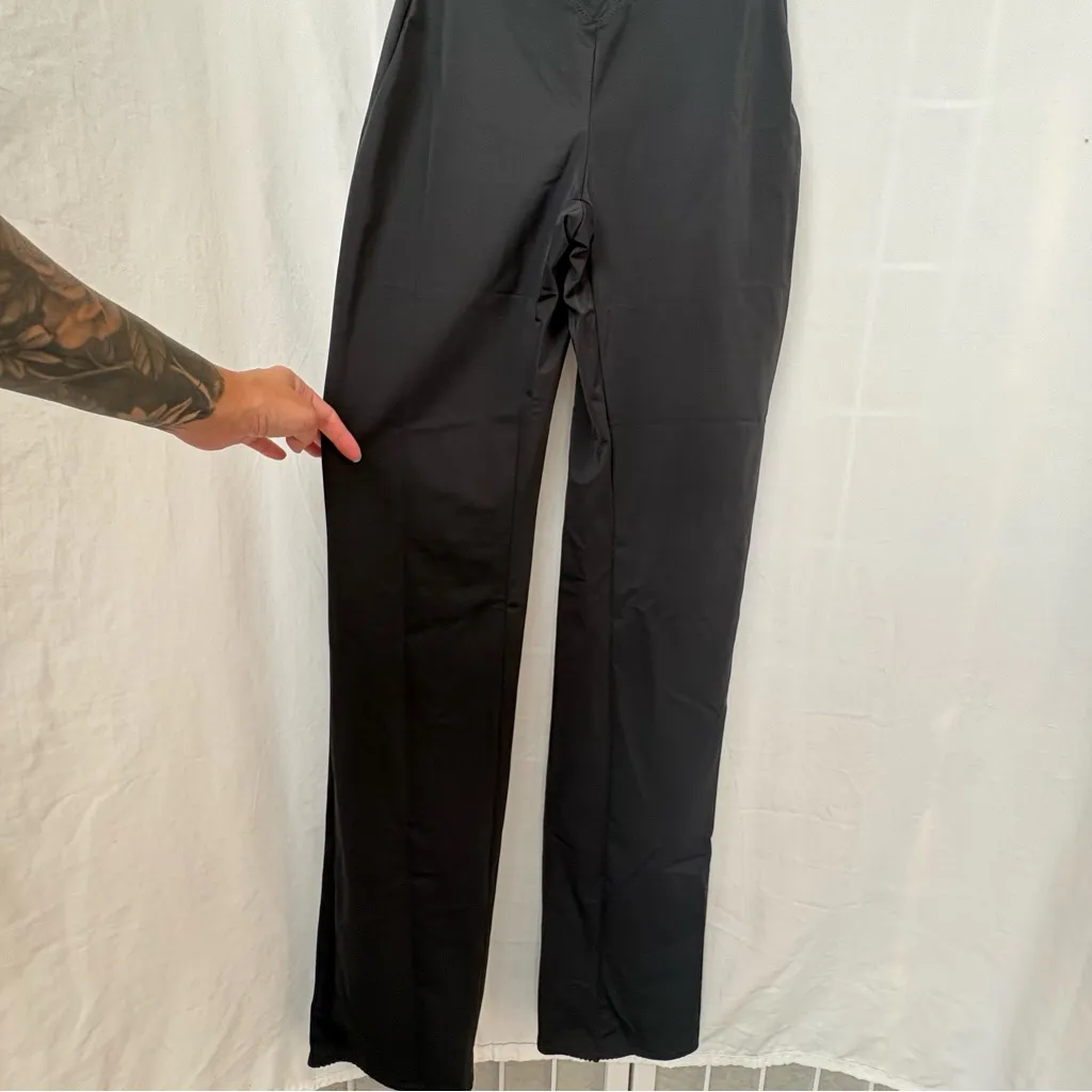 NWT SKIMS Glam Catsuit onyx black small - Image 5