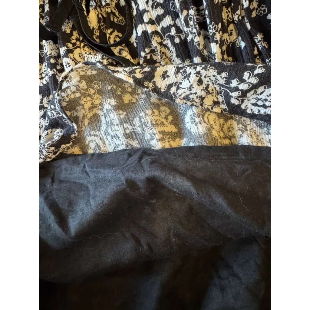 Rebecca Minkoff Shirt‎ Women XL Black Floral Bell Sleeve Top Peasant Whimsigoth - Image 11