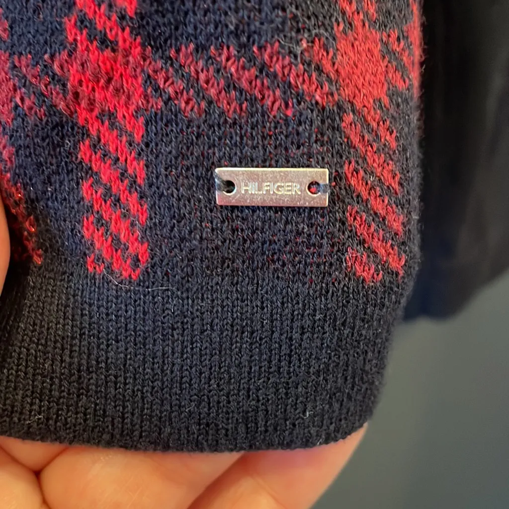 Tommy Hilfiger plaid sweater - Image 4