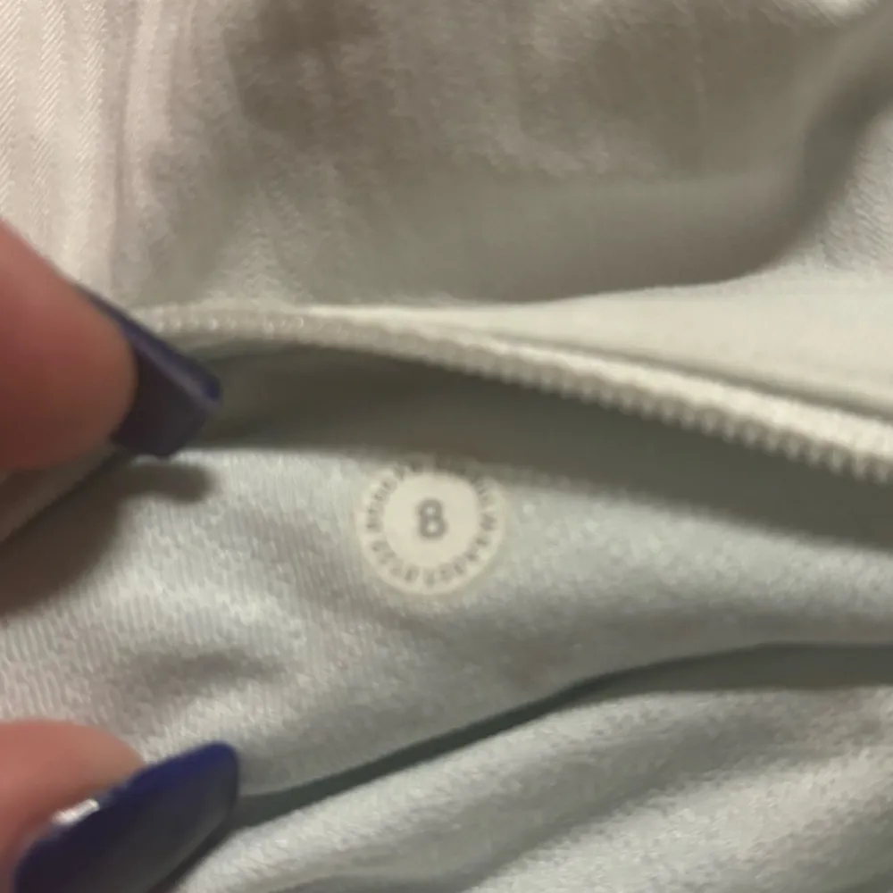 Lululemon—- This is still available! - Image 2