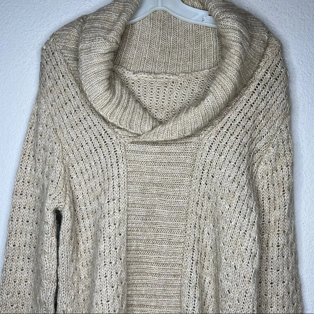 ‎Guess Sweater - Image 2