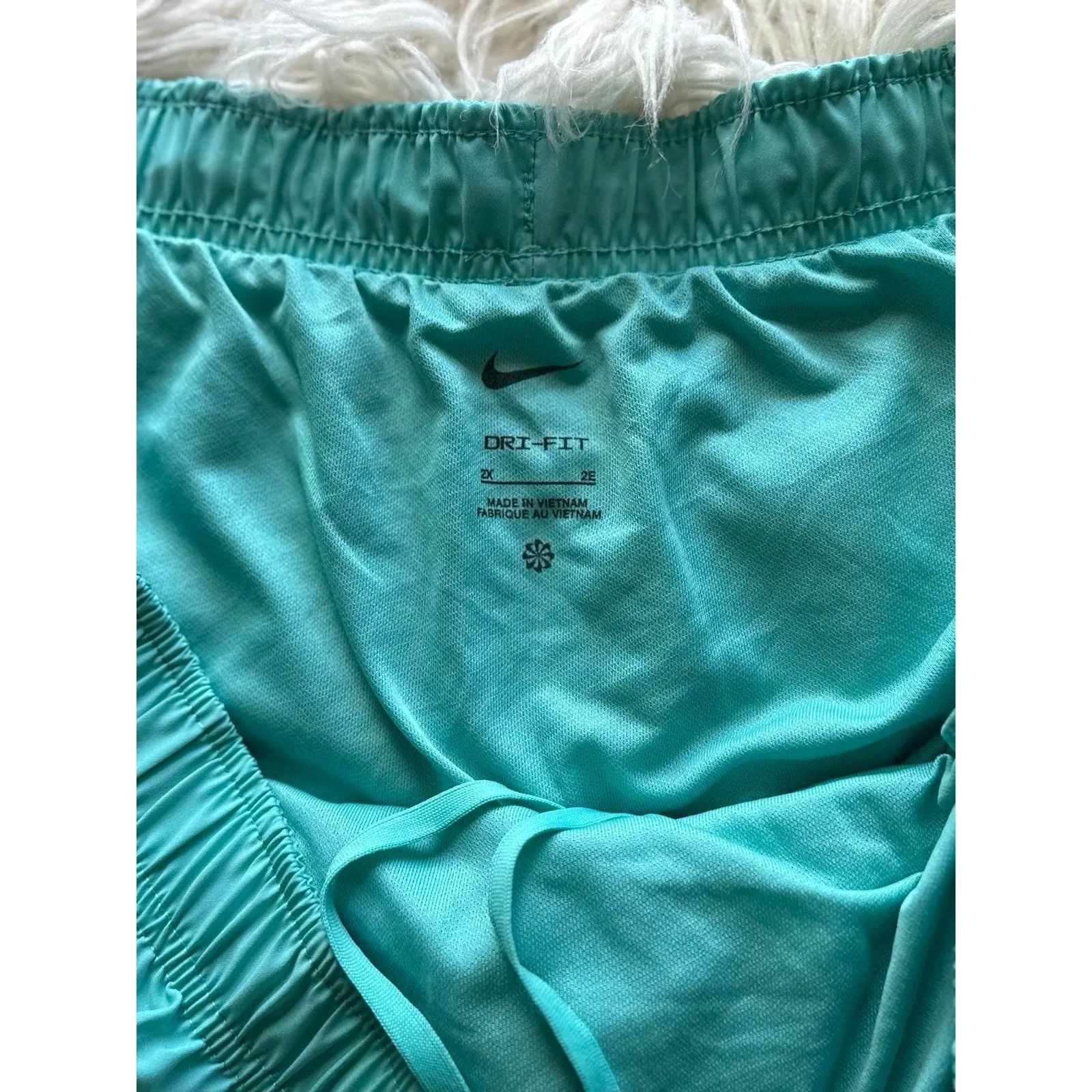 Nike  Tempo Running Shorts Size 2X - Image 10