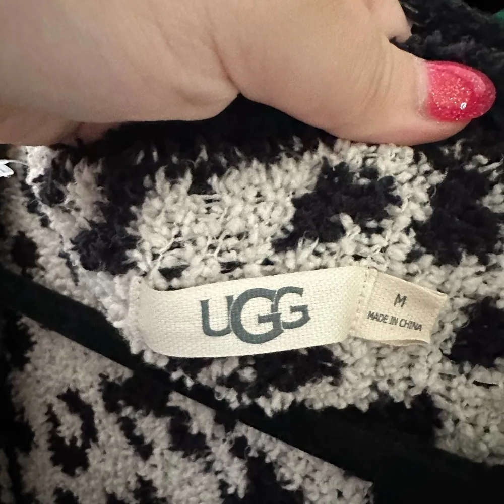 Ugg phoebe leopard wrap cardigan fuzyy sherpa - Image 4