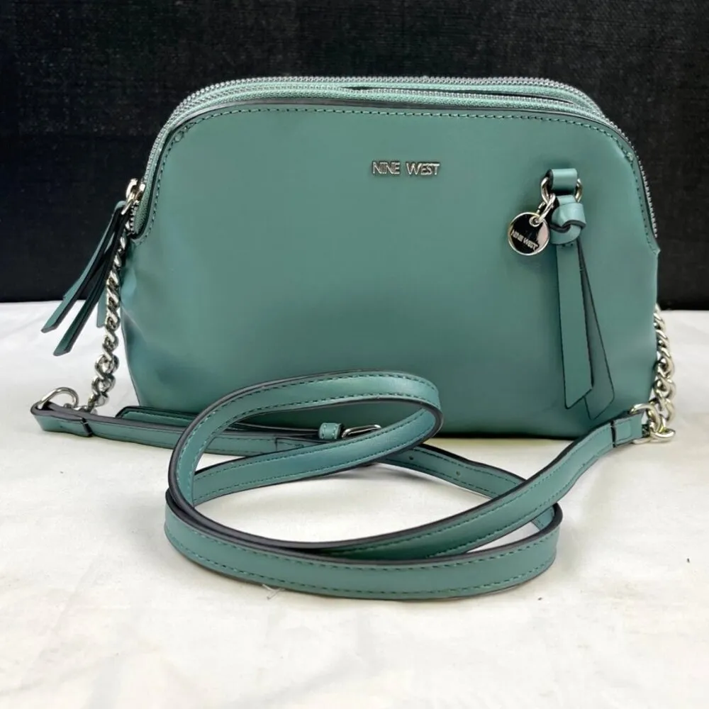Nine West Women's Turquoise Purse/Crossbody SKU 4445 - Image 2