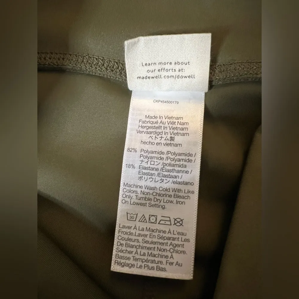 MWL by Madewell Form High-Rise 7" Biker Shorts in Kale Green Medium - Image 8