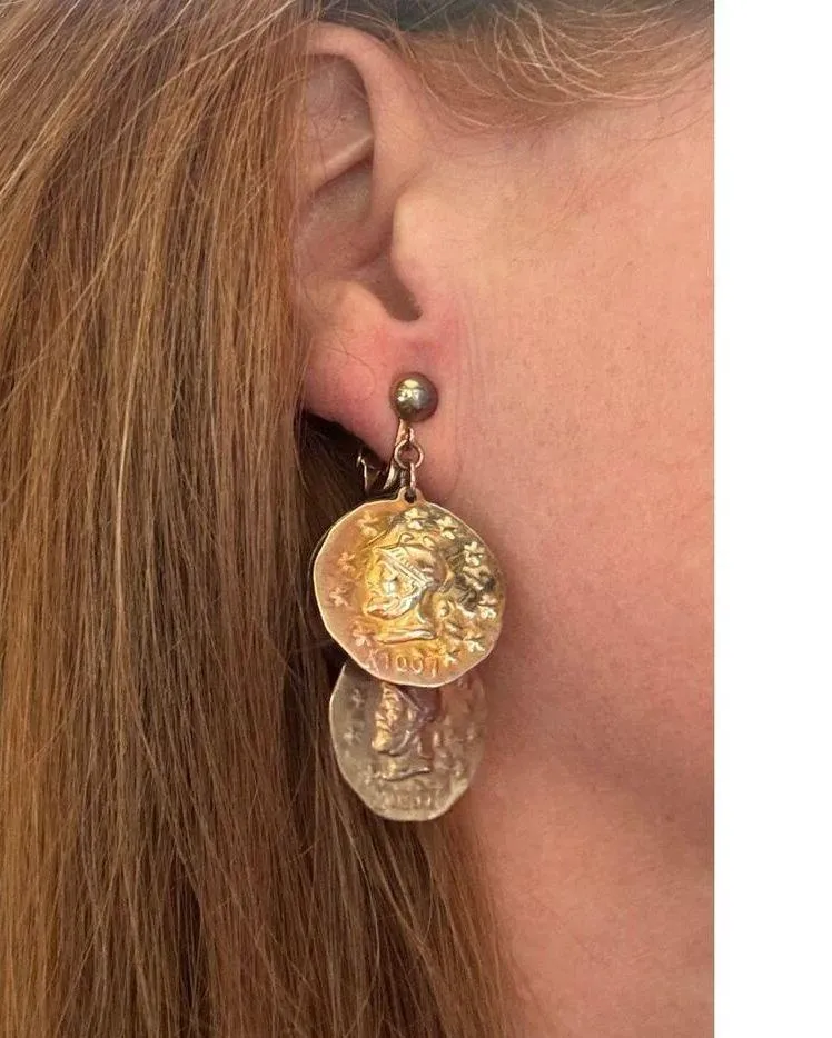 Vintage Dangling Coin X1007 Clip on Earrings - Image 2