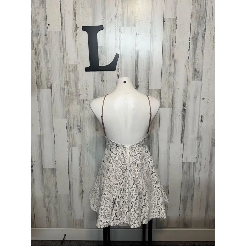 Trac fit and flare laced dress - Image 3