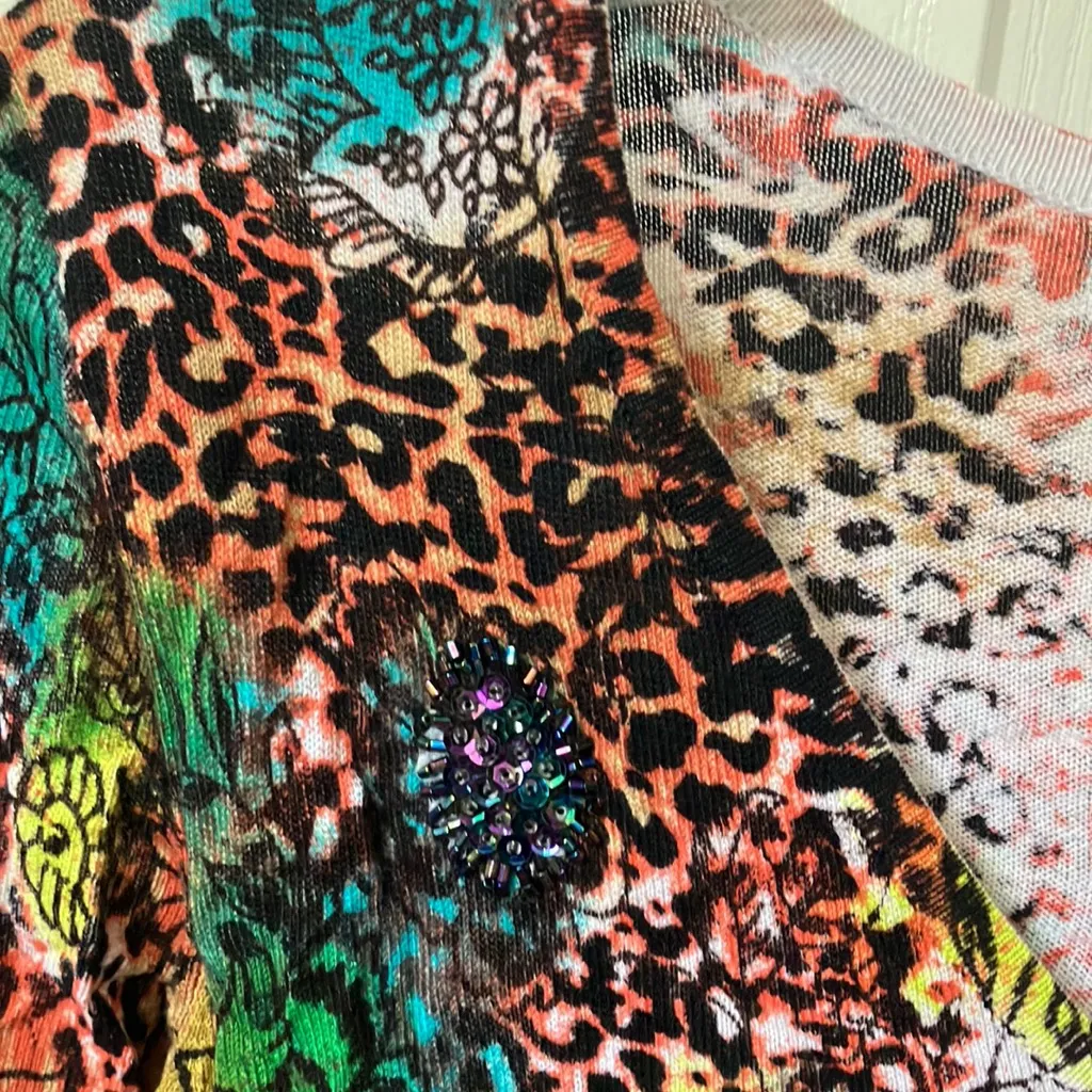 FINAL MARKDOWN Peter nygard top medium - Image 2