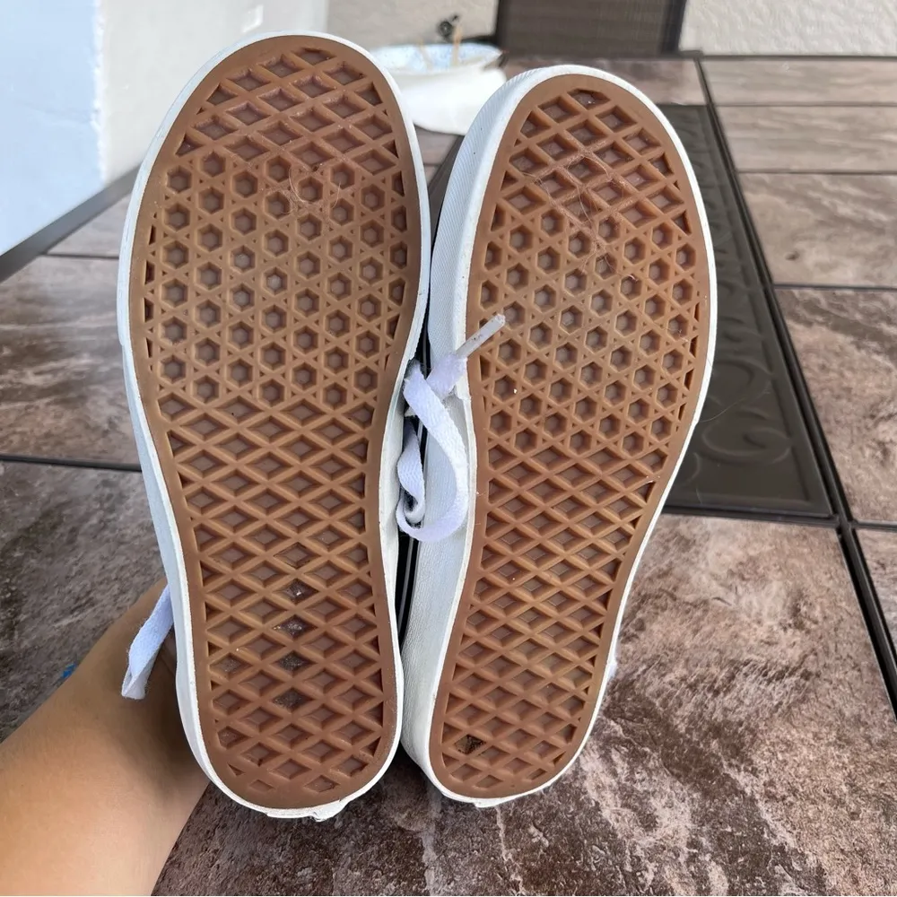 Vans womens old school galaxy and black sneakers 5.5 - Image 5