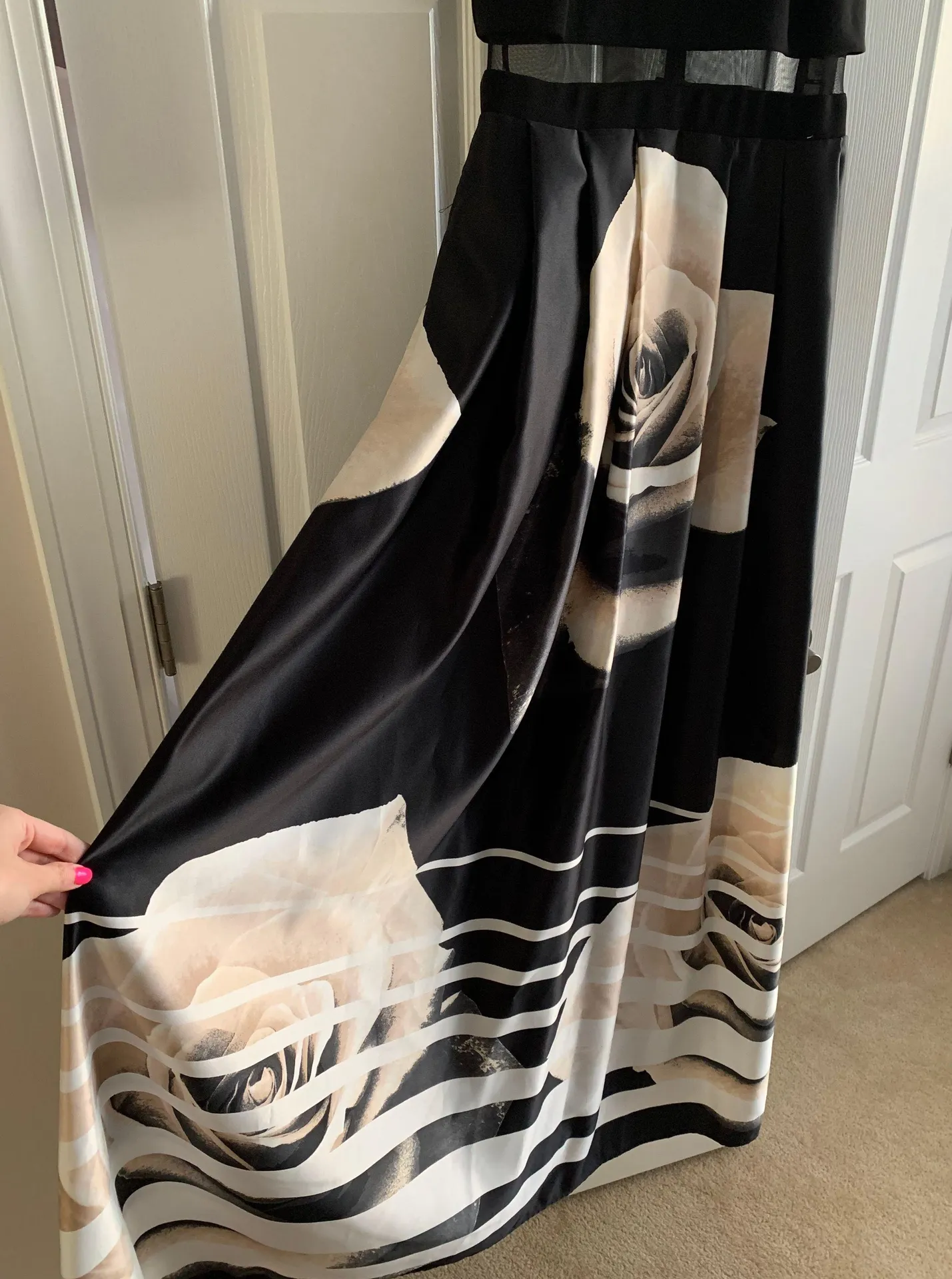 Black Formal Dress - Image 4