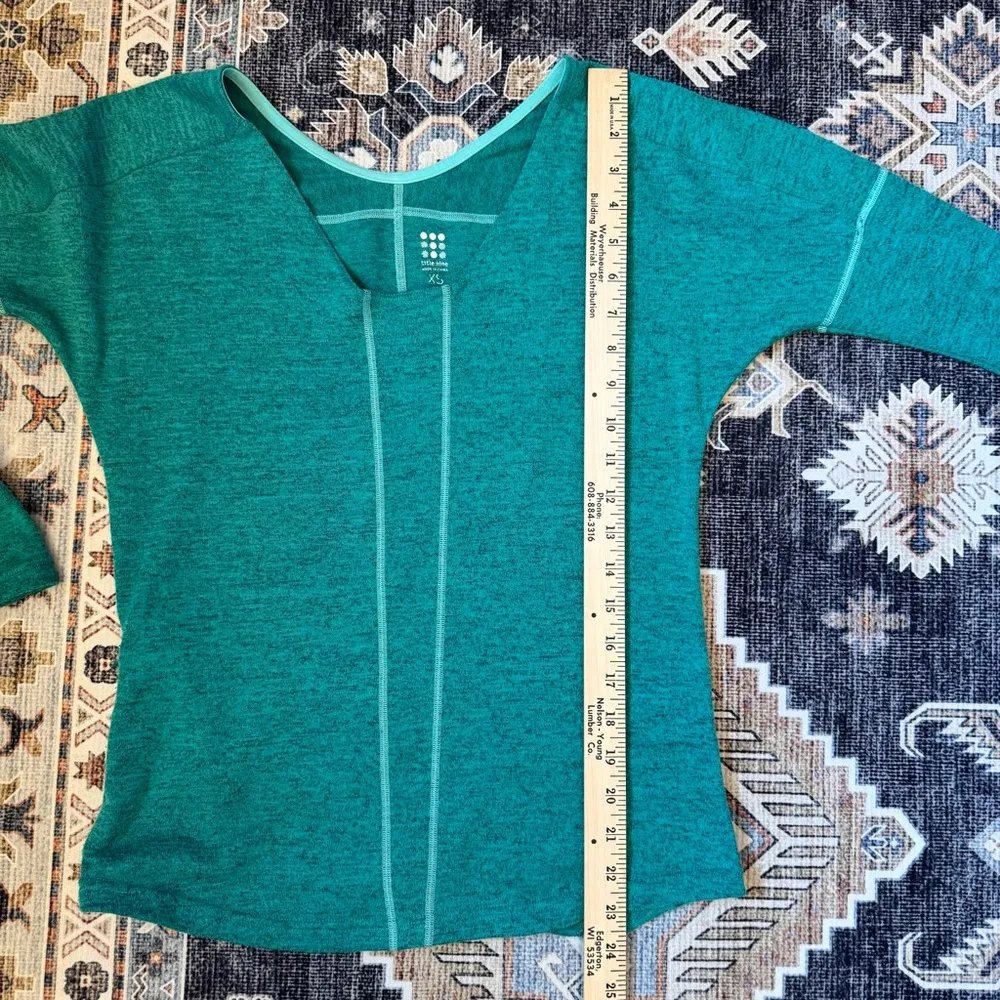 Title Nine Women’s Teal Green Athleisure Long Sleeve Size XS - Image 11