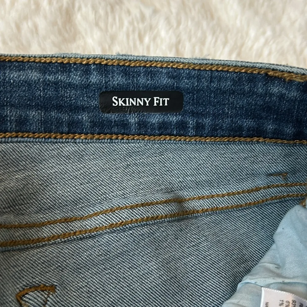 Judy Blue Buffao Plaid Distressed Skinny Jeans - Image 9