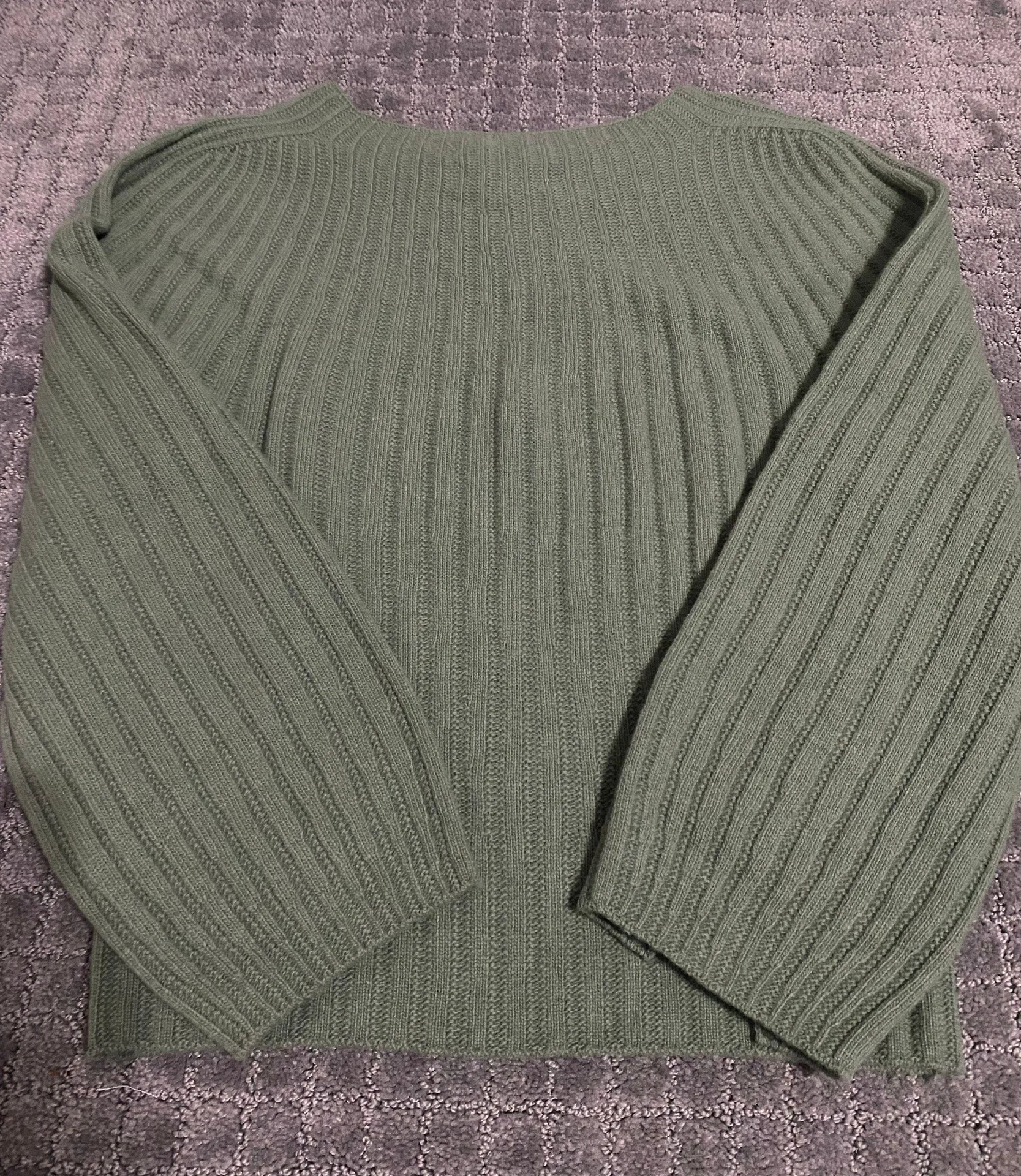 Ribbed Slim Knit Top NWT - Image 10