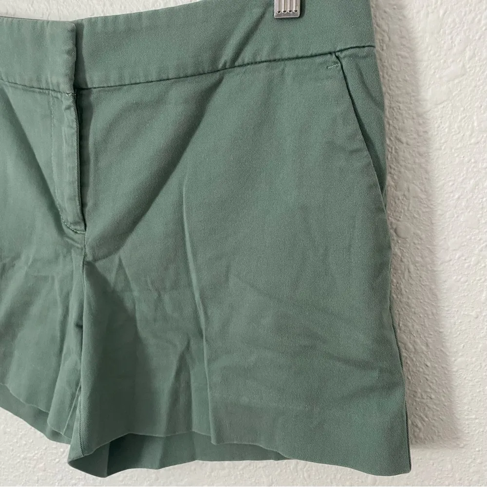 Ann Taylor  the Riviera Short, teal aqua green chino size 4 - Image 3