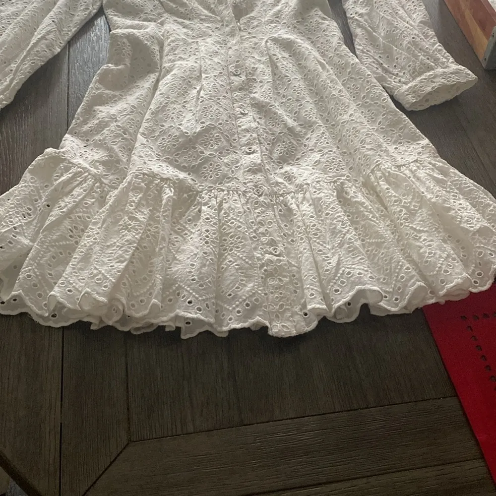 VERONICA BEARD Kylan Eyelet Cotton Shirtdress in White,0, $499 - Image 9