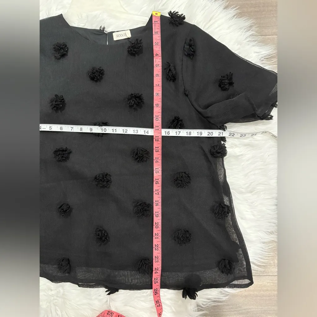 Roolee Black Top with Textured Details Size XL - Image 5