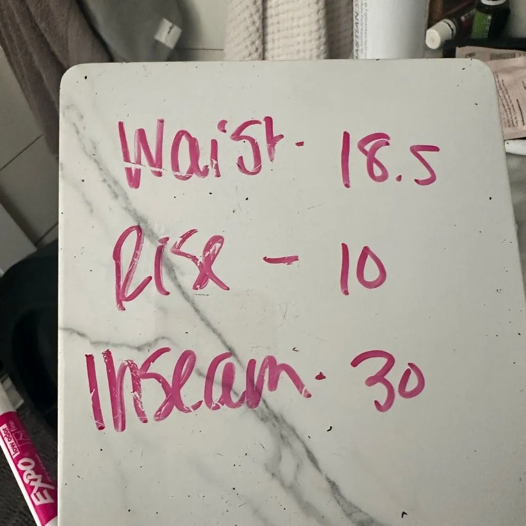 Hugo Boss Men’s 36x30 Jeans - Image 6