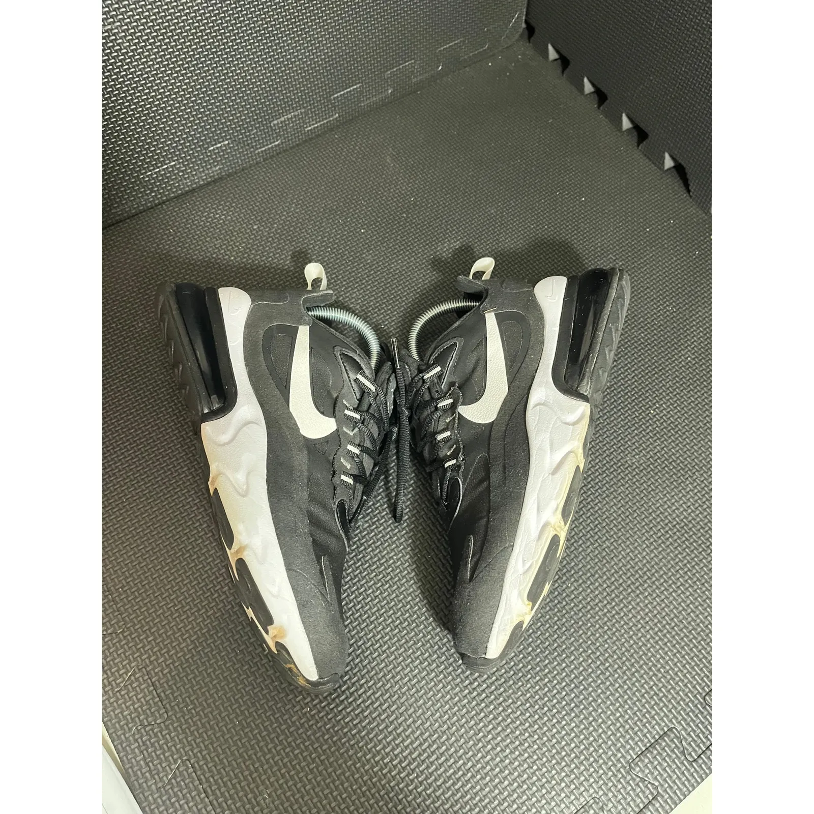 Nike Air Max 270 React Sneakers Running Shoes Black White AT6174-004 US 7.5‎ - Image 4