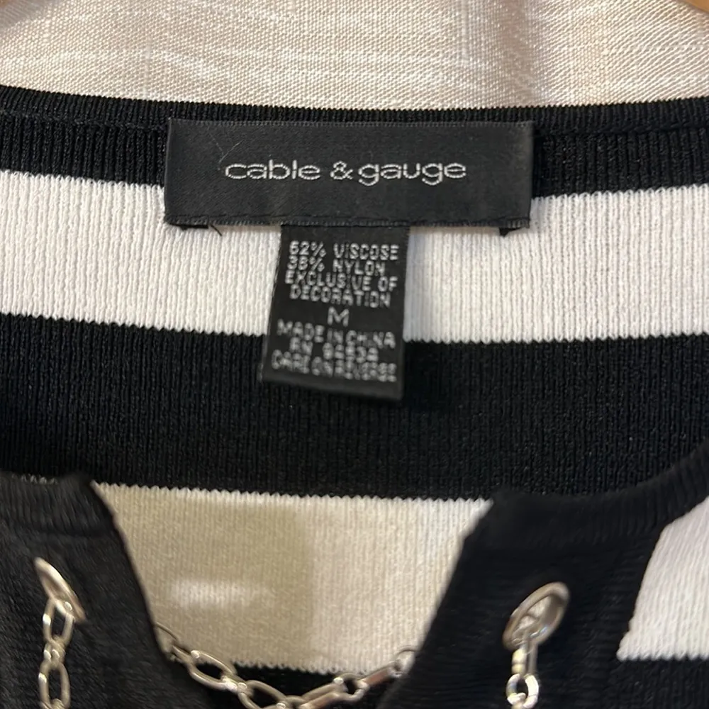 Cable & Gauge- Knit Top Sweater NWOT - Image 3