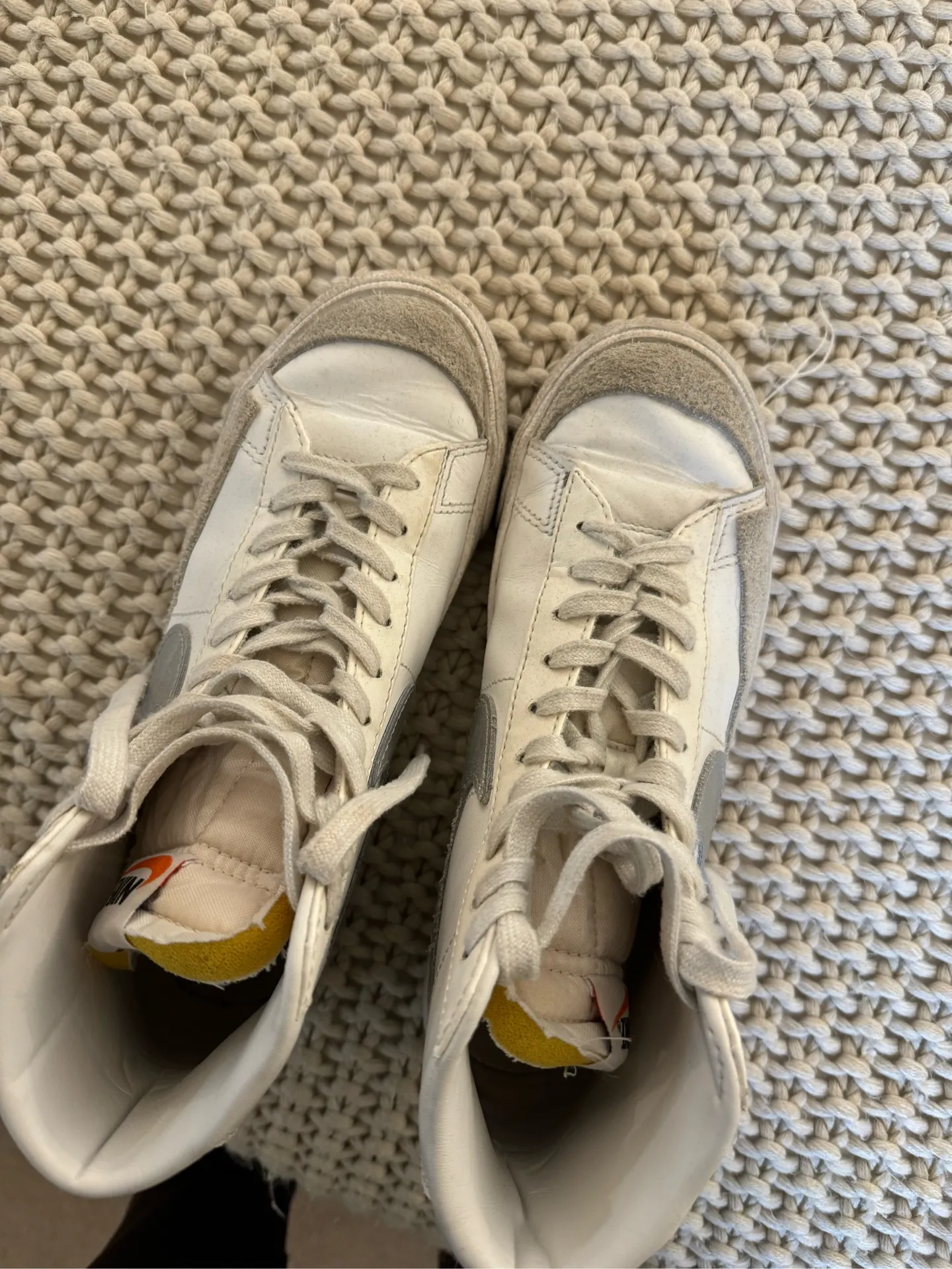 Nike Blazer Mid Women’s Sneakers - Image 4