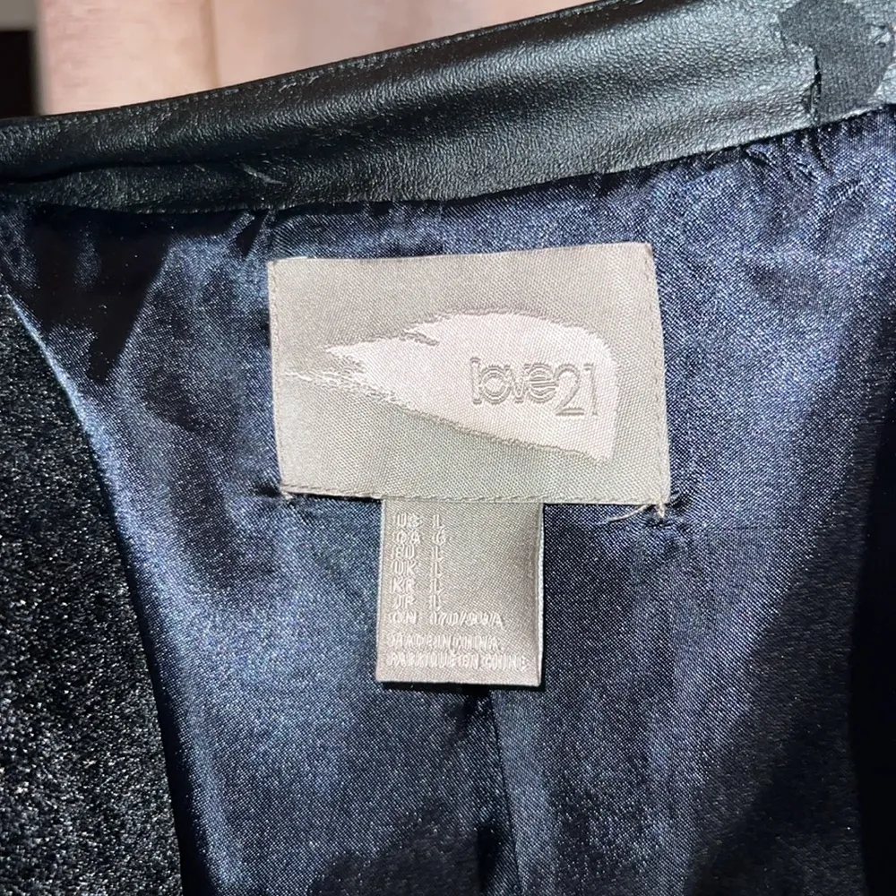 NWT Forever 21 Size L Navy Blazer/Dress Jacket - Image 12