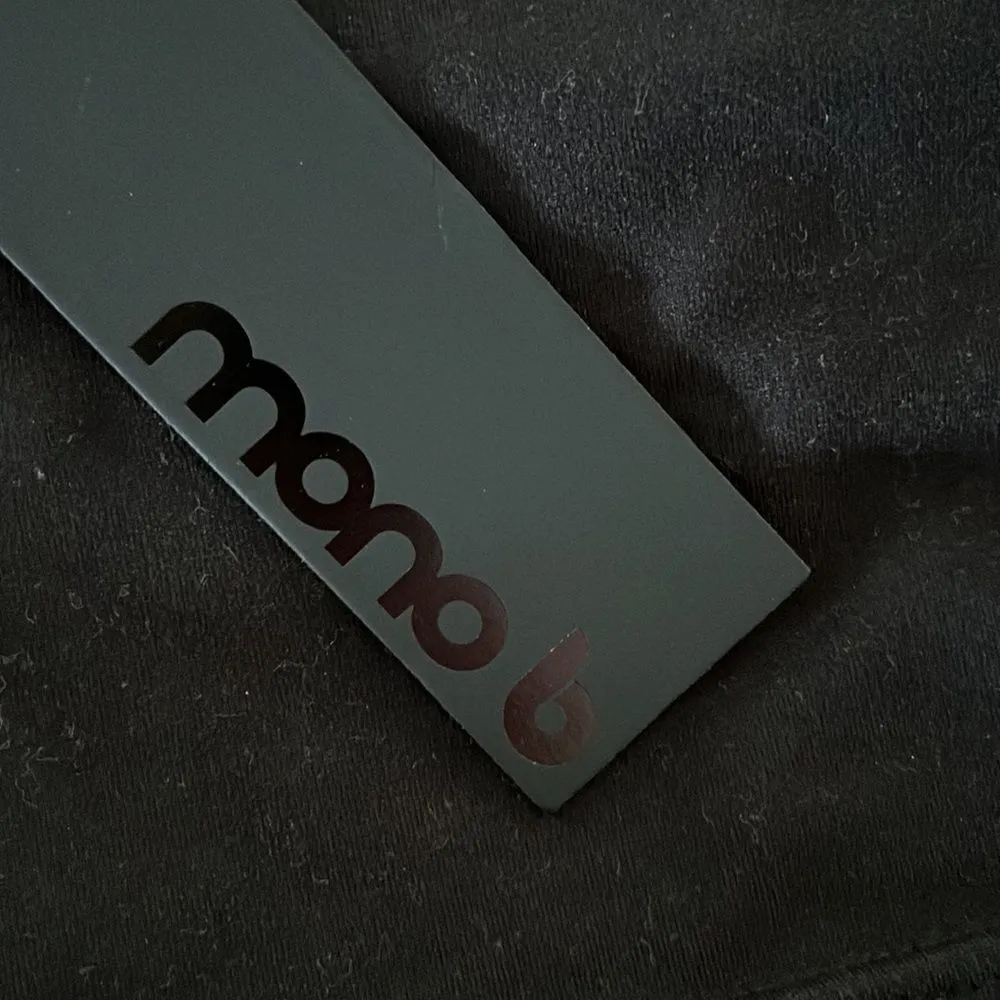 Momo B crop top NWT Black Size M - Image 4