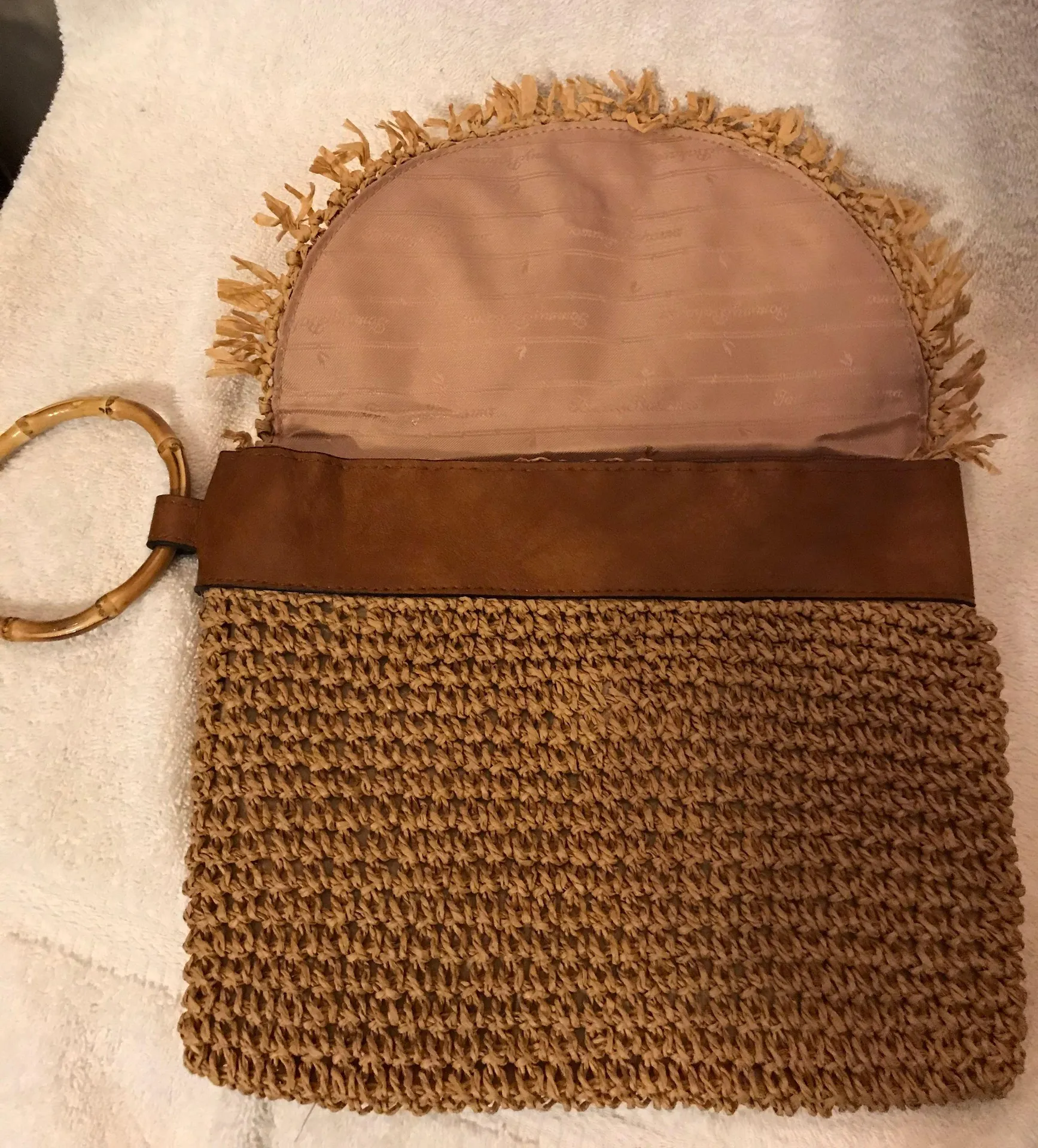 Raffia Pineapple Clutch/Wristlet - Image 3