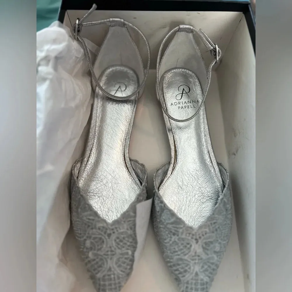 Brand new in box Adrianna Papell silver Trala 8.5 flats bride or bridesmaid - Image 2