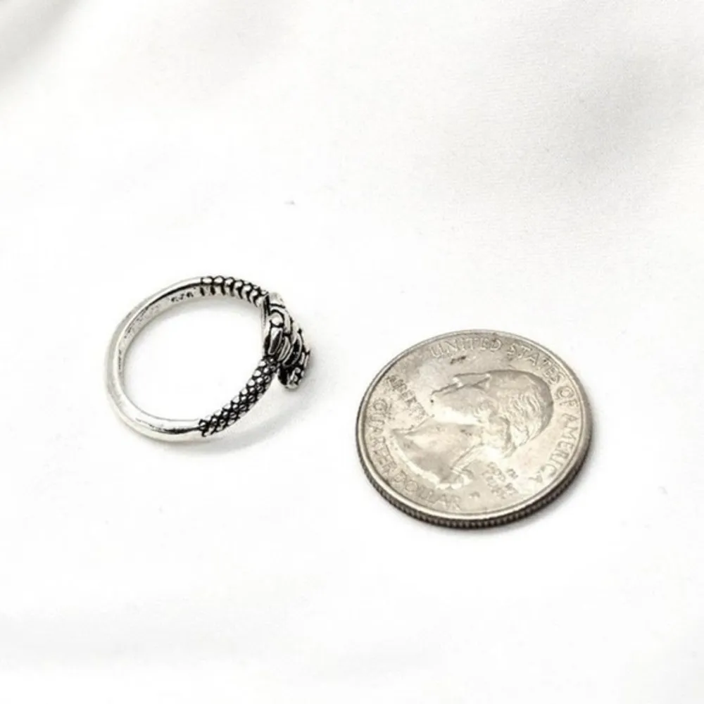Silver Snake Ring – Etched Twin Serpent Design, Adjustable Reptile Jewelry - Image 3