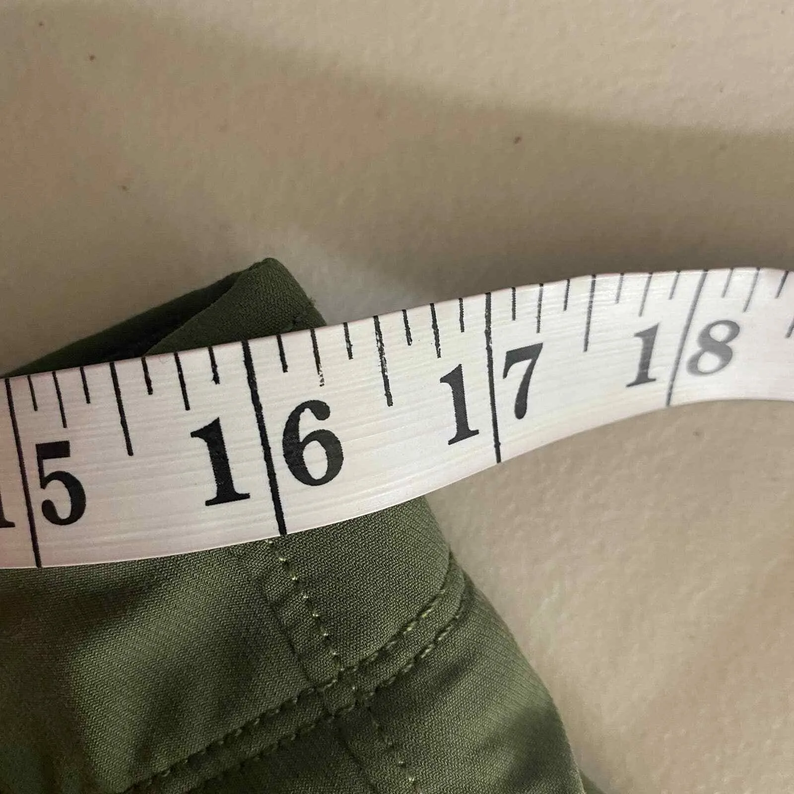 Under Armour Activewear Pants 32x32 Green Nylon Quick Dry Flat Front Pockets - Image 8