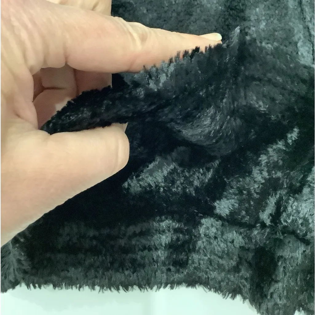 Elegant plush knit cardigan 🌹🌹 - Image 9