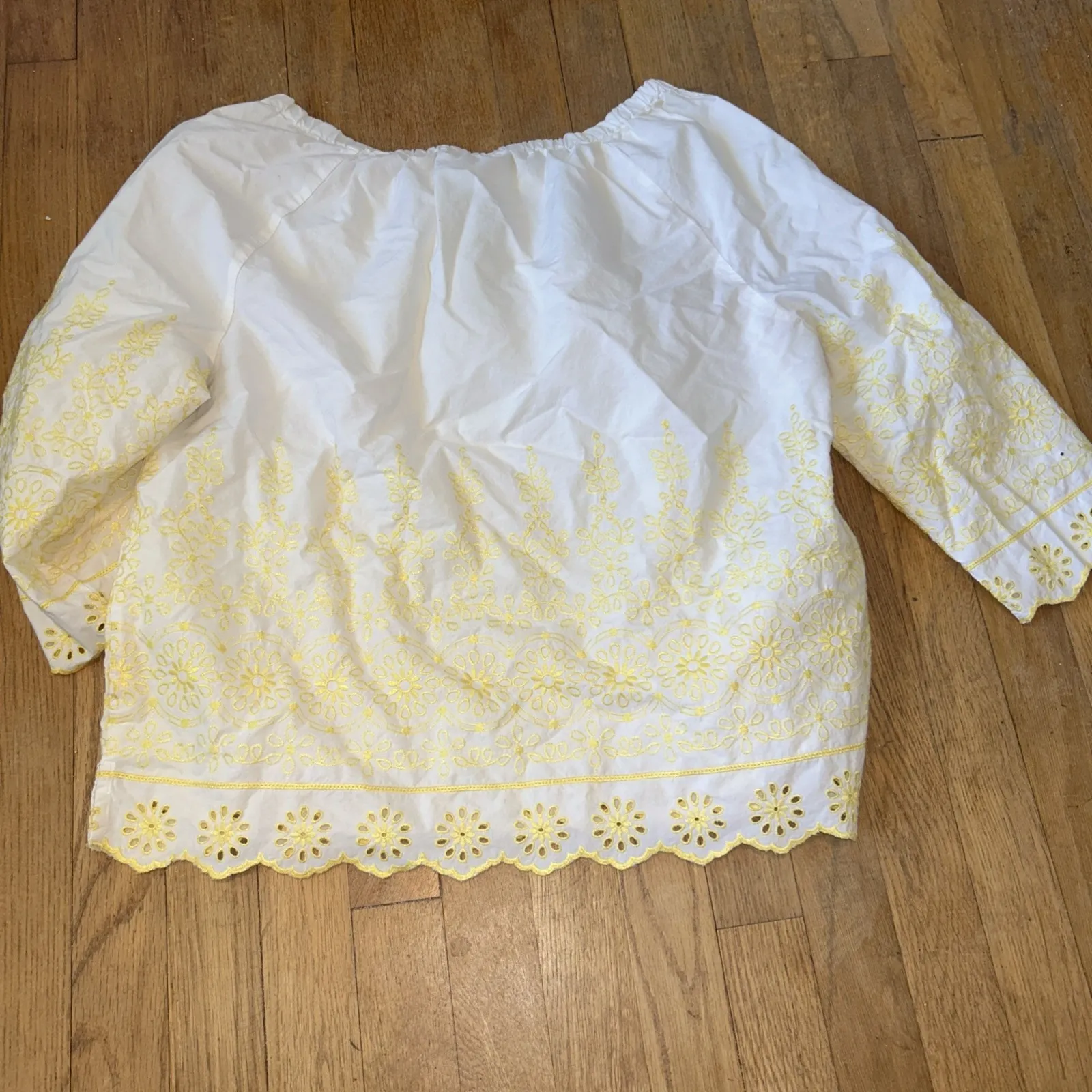 TALBOTS ~ YELLOW & WHITE EYELET EMBROIDERED BLOUSE TOP Women's‎ L Elastic Neck - Image 8