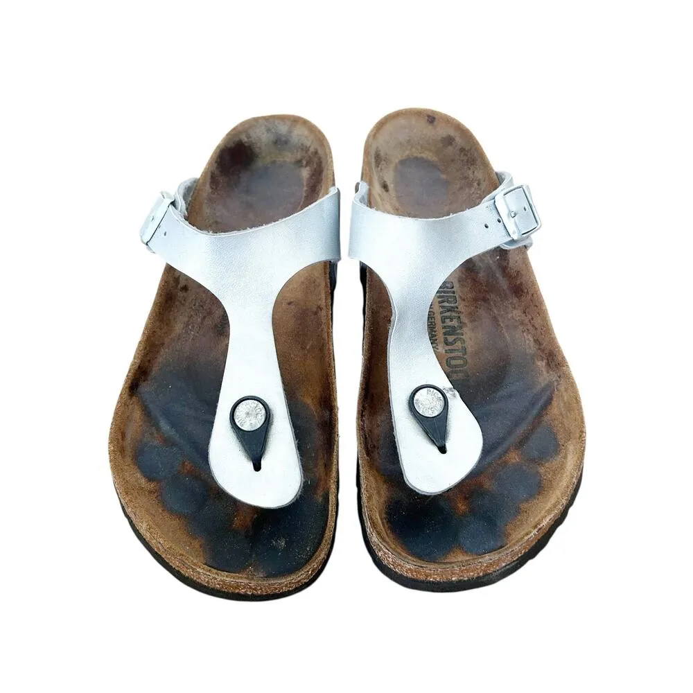 Birkenstock Gizeh Silver Metallic Sandals Sz 7 - Image 2