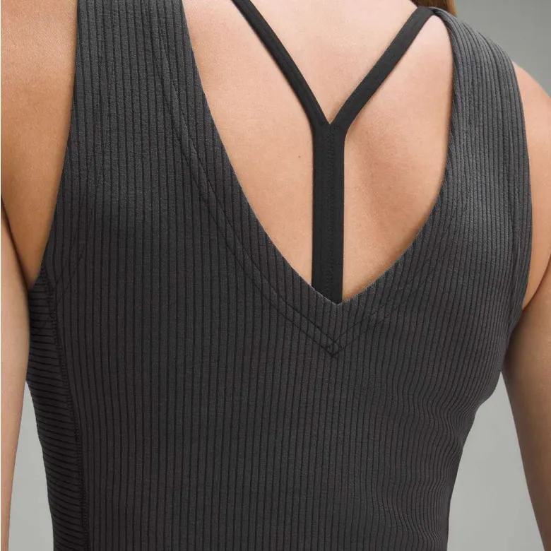 Lululemon Sz 8 Black Ribbed Softstreme Cropped‎ Women’s Casual Workout Tank Top - Image 2