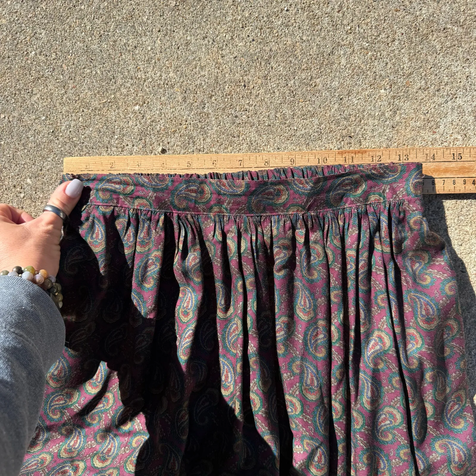 Vintage 80s Victoria Ashley pleated maroon navy paisley midi office skirt Sz 10 Red - Image 5