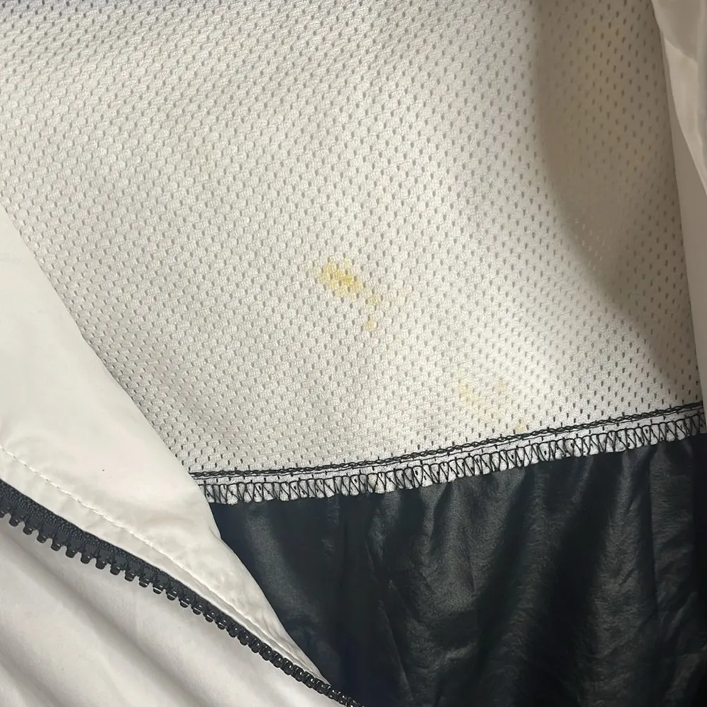 Nike  Windrunner Black and White Jacket - Image 3