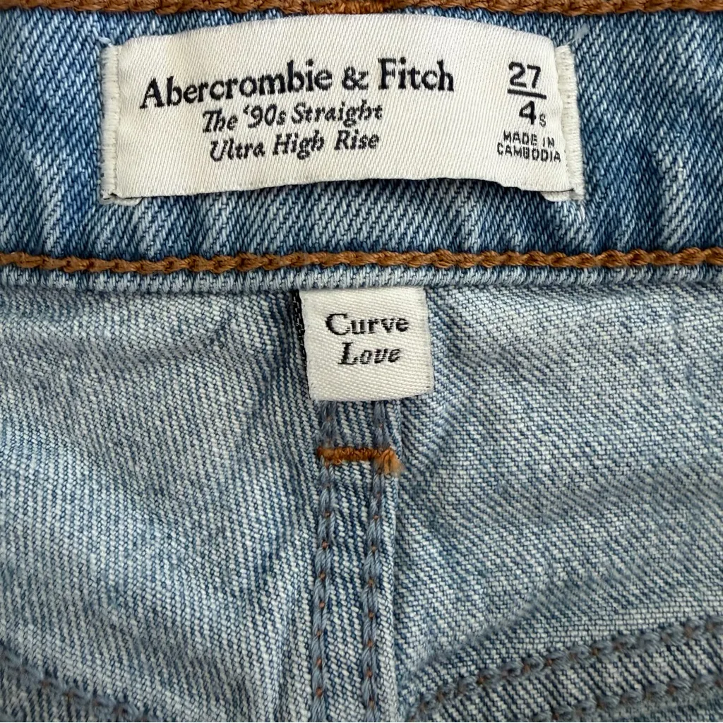 Abercrombie & Fitch Curve The 90’s Straight Ultra High Rise Raw Hem Jeans 27 - Image 2