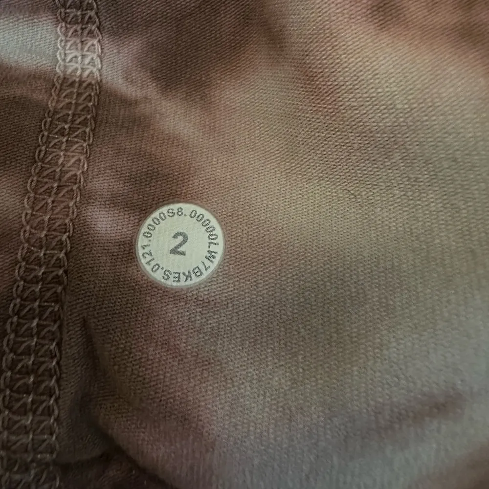 Lululemon Inner Glow Short 3" Earth Dye size 2 - Image 6