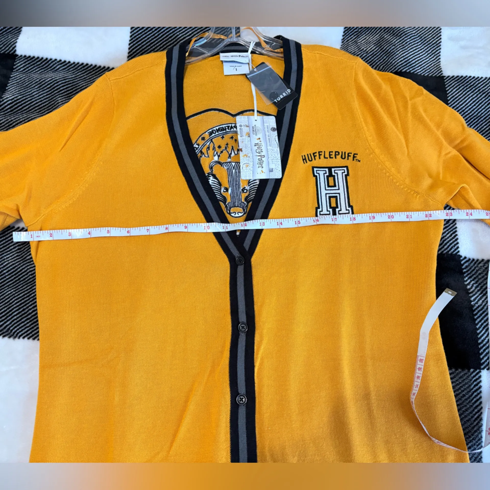 Harry Potter Hufflepuff Yellow Varsity Boyfriend Cardigan - Image 11