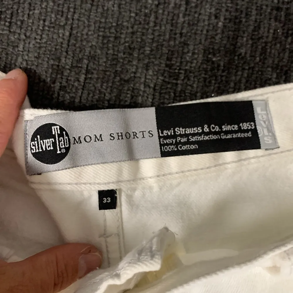 Silvertab Mom Shorts White Size 33 - Image 2