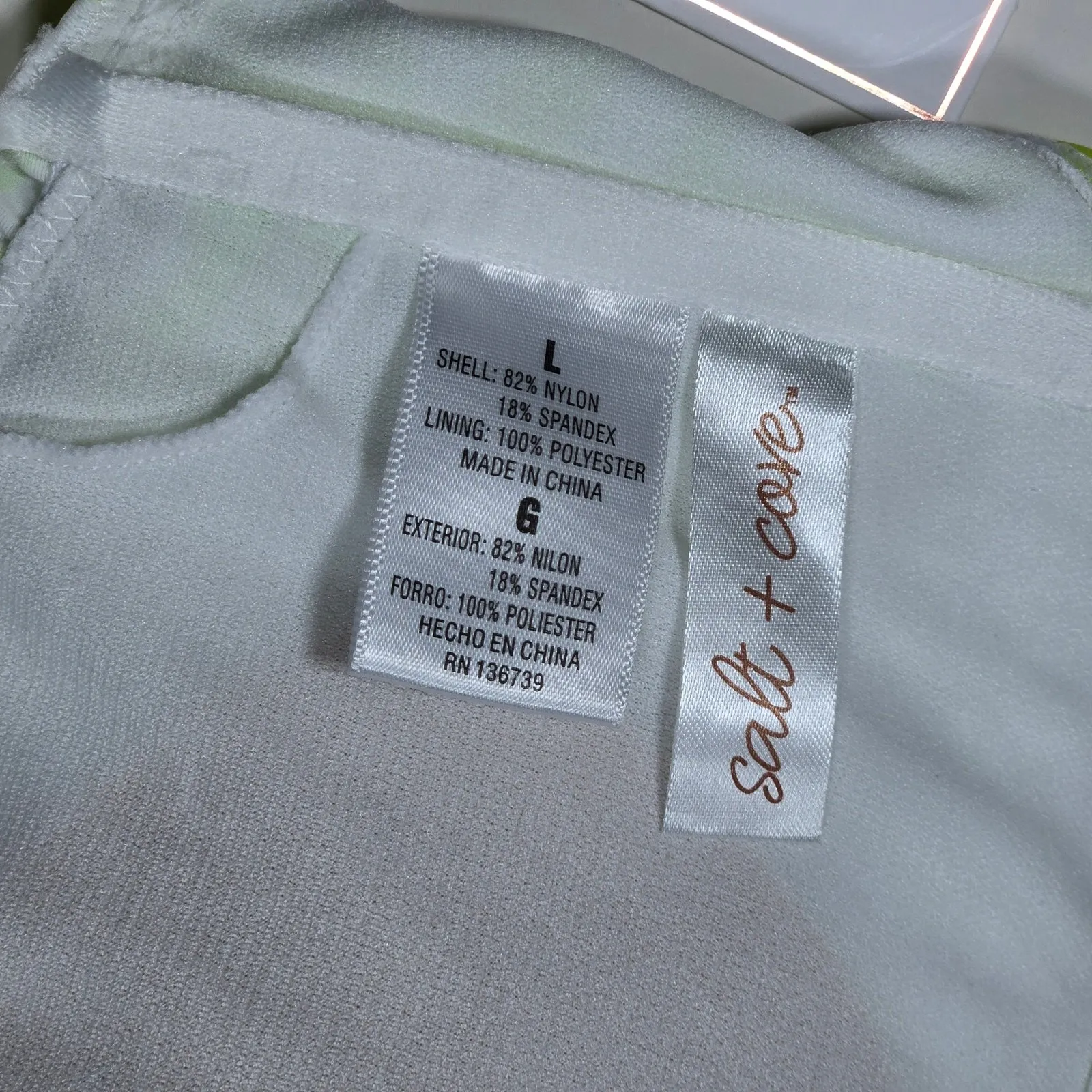 Salt + Cove‎ Juniors' Zoorama Smocked Bandeau Bikini Top in Green L NWT Size undefined - Image 4