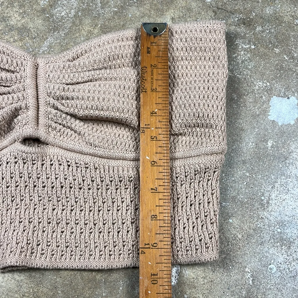 American Eagle Outfitters Sweater Knit Bandeau Crop top NWT
Size: XL - Image 5